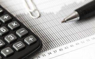Como gerir uma empresa de acessórios industriais como manovacuômetros?