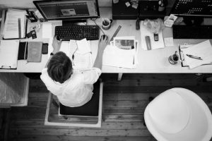Como organizar as contas de uma empresa de transformadores a seco trifásicos?
