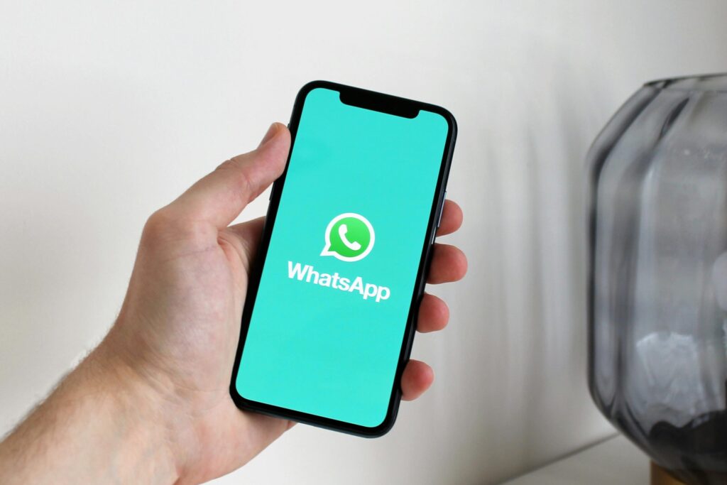Grupos de WhatsApp notícias: informação rápida e na palma da mão