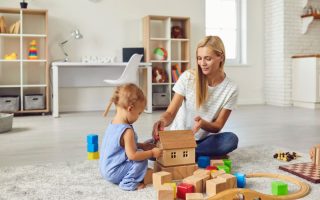 Como ambientes influenciam a autonomia infantil