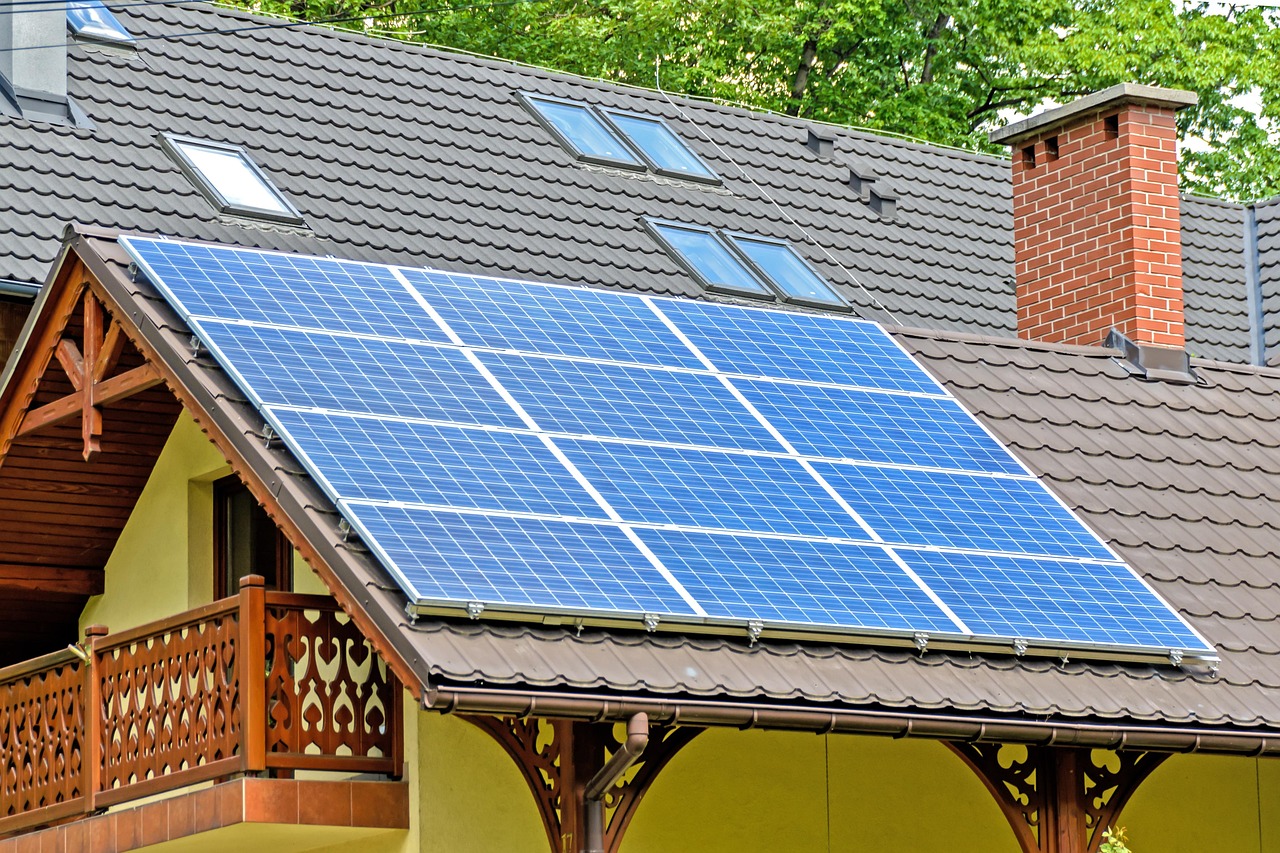 Quais são os benefícios do aquecimento solar para residências