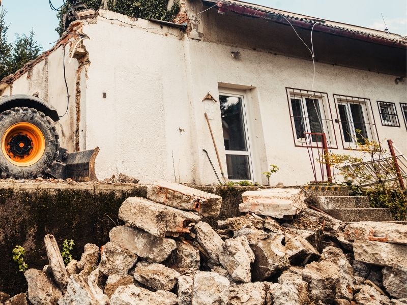 Gerenciamento e Descarte de Resíduos de Obras
