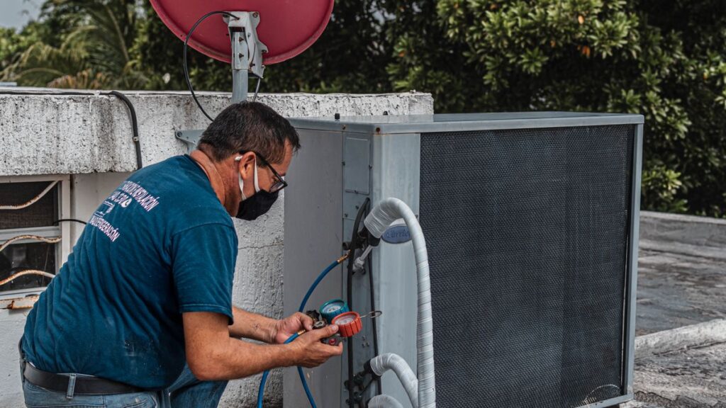 Climatizador para ambiente industrial: como escolher a solução ideal