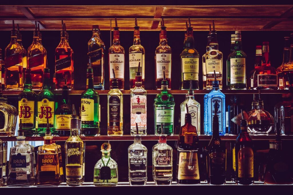 Como conservar bebidas corretamente após abertas